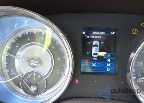 2013 Chrysler 300C Awd from USA, damaged, VIN 2C3CCAKT8DH645258